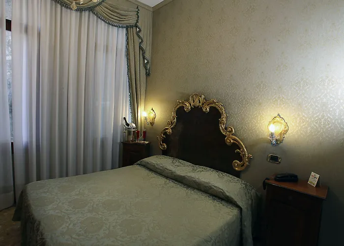 Hotel Ateneo