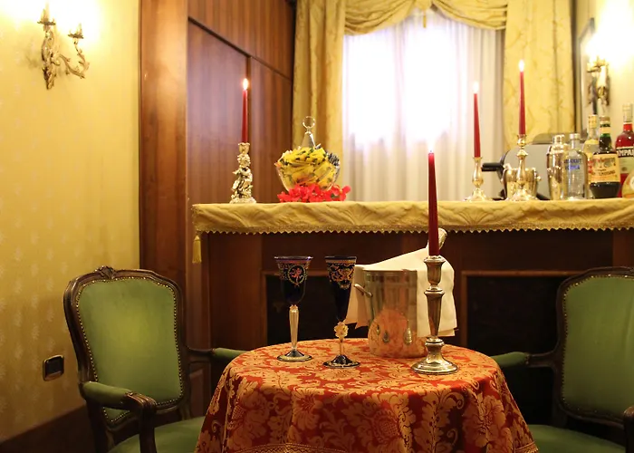 アテネオ ホテル 3*